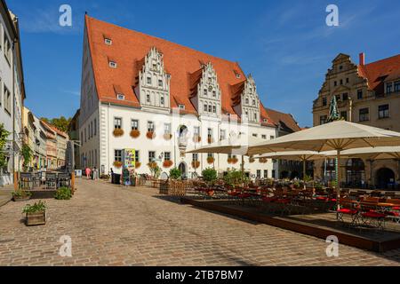 Das Rathaus auf dem Marktplatz im historischen Zentrum von Meissen. Stockfoto