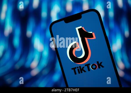 Das TikTok-Logo ist in dieser Abbildung am 4. Dezember 2023 in Warschau, Polen, zu sehen. Stockfoto