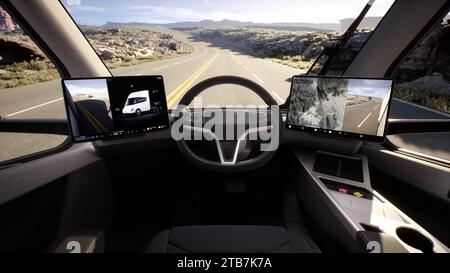 Der Tesla Semi ist ein batteriebetriebener Sattelzugwagen der Klasse 8, der von Tesla, Inc. In Austin, Texas, gebaut und in Nevada hergestellt wird. Der Stapler wird von Stockfoto