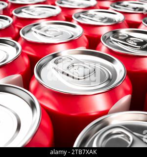 Hochwinkel-Nahaufnahme mit einer Sammlung roter Aluminiumdosen, die ordentlich angeordnet sind. Perfekt für Werbung und Umweltthemen. Stockfoto