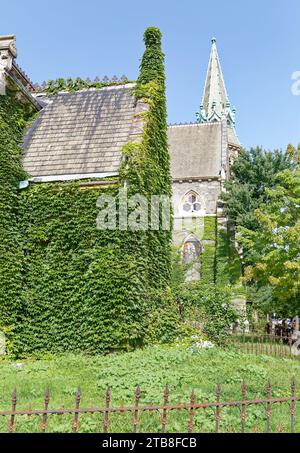 Patrick Keeley entwarf die Albany Landmark St. Joseph’s Church, erbaut 1860. Trotz ihrer Prominenz wurde die Kirche aufgegeben. Stockfoto