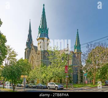 Patrick Keeley entwarf die Albany Landmark St. Joseph’s Church, erbaut 1860. Trotz ihrer Prominenz wurde die Kirche aufgegeben. Stockfoto