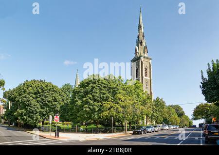 Patrick Keeley entwarf die Albany Landmark St. Joseph’s Church, erbaut 1860. Trotz ihrer Prominenz wurde die Kirche aufgegeben. Stockfoto