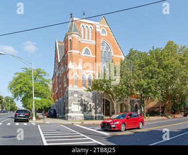 John McCabe entwarf das Wahrzeichen der Tabernacle Baptist Church, heute als Sweet Pilgrim Missionary Baptist Church bekannt, die 1877 erbaut wurde. Stockfoto