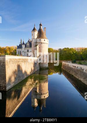 Cher-Tal, Chenonceaux (Zentralfrankreich): Das Chateau de Chenonceau, das berühmte Schloss des Loire-Tals, im Département Touraine Stockfoto