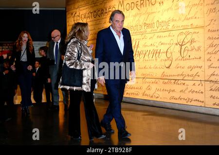 Oliver Stone beim Screening des Dokumentarfilms 'Nuclear Now' im Space Cinema Moderno. Rom, 04.12.2023 Stockfoto