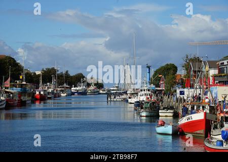 Blick auf den Alten Bach in Warnemünde Stockfoto