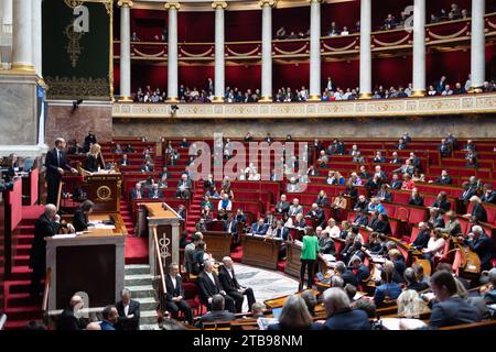 Paris, Frankreich. Dezember 2023. Sitzung der Anfragen an die Regierung in der Nationalversammlung in Paris am 5. Dezember 2023. Foto: Raphael Lafargue/ABACAPRESS.COM Credit: Abaca Press/Alamy Live News Stockfoto