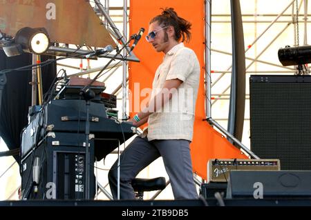 Imola Italien 15.06.2002: Giorgio Ciccarelli Gitarrist der Gruppe Afterhours während des Konzerts beim Heineken Jammin Festival 2002 Stockfoto