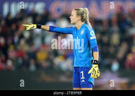 Deutsche Torhüterin Merle Frohms im Spiel der Gruppe A3 der UEFA Women's Nations League im Stadion Swansea.com, Wales. Bilddatum: Dienstag, 5. Dezember 2023. Stockfoto