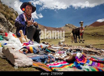 Porträt eines peruanischen Verkäufers Stockfoto