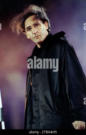 Mantova Italien 1997-05-31: Franco Battiato während der Festivalbar 1997 auf der Piazza Sordello Mantova Stockfoto