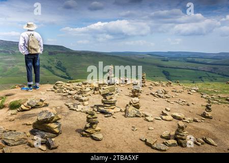 Blick über Edale vom Great Ridge Stockfoto