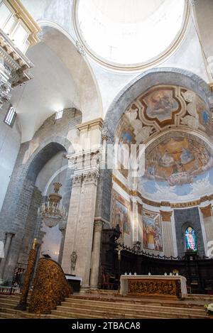 Inneres der Kathedrale von St. Agata in Catania, Sizilien, Italien Stockfoto