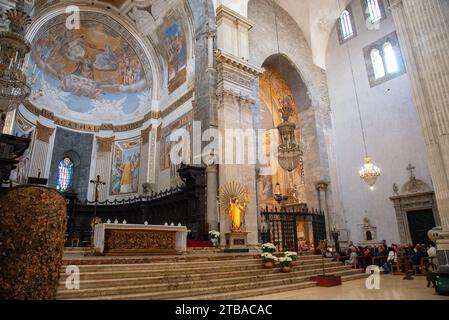 Inneres der Kathedrale von St. Agata in Catania, Sizilien, Italien Stockfoto