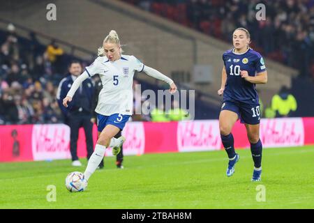 Glasgow, Schottland, Großbritannien. Dez. 23. Glasgow, Großbritannien. Schottland spielte gegen England in der UEFA Women's League im Hampden Park, Glasgow, Schottland. Dies ist das letzte Spiel der UEFA Women's Nations League, Credit: Findlay/Alamy Live News Stockfoto