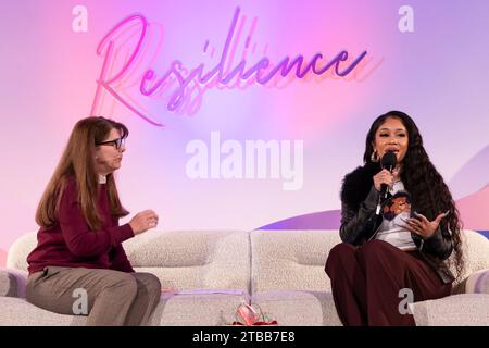 Beverly Hills, USA. Dezember 2023. Saweetie spricht auf dem Power Women Summit 2023 von TheWrap am 5. Dezember 2023 in den Maybourne Beverly Hills in Beverly Hills. (Foto: Corine Solberg/SipaUSA) Credit: SIPA USA/Alamy Live News Stockfoto