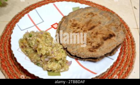 Kalai Ruti (Roti) ist ein sehr beliebtes Essen in Bangladesch. Stockfoto
