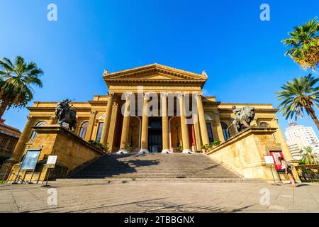 Teatro Massimo Vittorio Emanuele Oper - Palermo, Italien Stockfoto