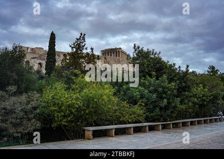 Athen, Griechenland. Dezember 2023. Blick auf das Parthenon in Athen, Griechenland, am 12. Mai 2023. (Foto: Giorgos Arapekos/NurPhoto) Credit: NurPhoto SRL/Alamy Live News Stockfoto