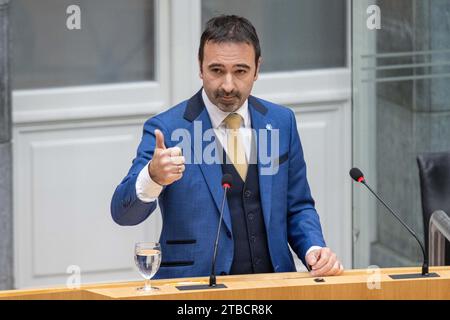 Brüssel, Belgien Dezember 2023. Koen Daniels von N-VA wird während einer Plenartagung des flämischen Parlaments am Mittwoch, den 6. Dezember 2023 in Brüssel gezeigt. BELGA PHOTO JONAS ROOSENS Credit: Belga News Agency/Alamy Live News Stockfoto