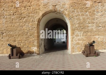 Dar Sultan oder die hohe Kasbah ist eine mittelalterliche Burg in Safi, Marokko Stockfoto