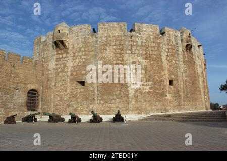 Dar Sultan oder die hohe Kasbah ist eine mittelalterliche Burg in Safi, Marokko Stockfoto