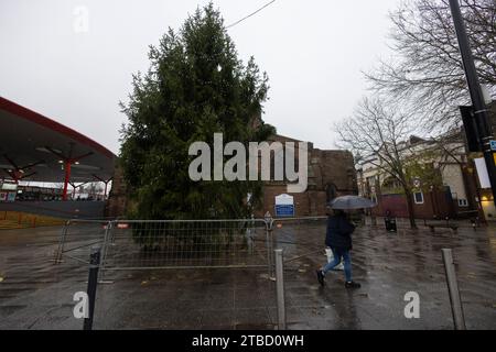 Walsall wurde zu einer der schlimmsten Weihnachtsausstellungen in Großbritannien während der Weihnachtszeit gewählt, einschließlich eines entrissenen Baumes aufgrund von Armut, Großbritannien Stockfoto