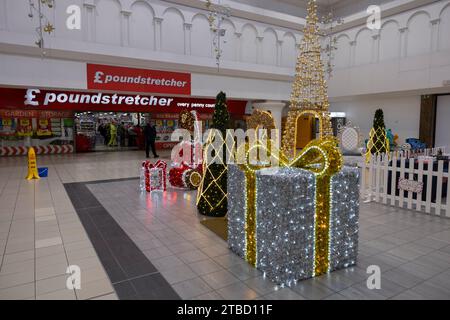 Walsall wurde zu einer der schlimmsten Weihnachtsausstellungen in Großbritannien während der Weihnachtszeit gewählt, einschließlich eines entrissenen Baumes aufgrund von Armut, Großbritannien Stockfoto