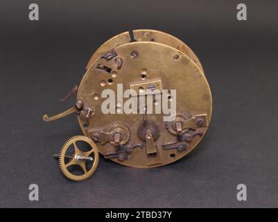 Mechanismus einer Zeitmaschine. Steampunk Bronze Attribut. Stockfoto