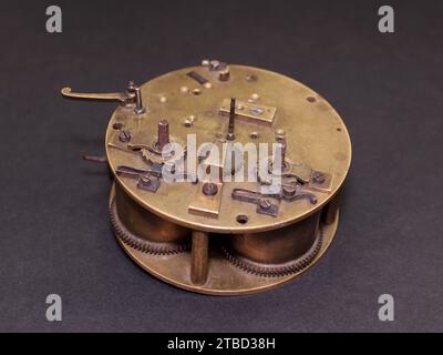 Mechanismus einer Zeitmaschine. Steampunk Bronze Attribut. Stockfoto