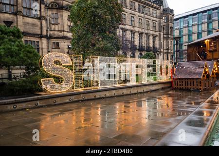 Town Hall Building and Peace Gardens, Sheffield, Yorkshire, Großbritannien Stockfoto