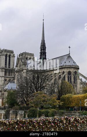 Sainte-Chapelle, Heilige Kapelle, die ehemalige Schlosskapelle der ehemaligen königlichen Residenz Palais de la Cite auf der Ile de la Cite, Inneres, Paris Stockfoto