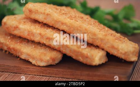 Knuspriges Fischfilet aus Alaska Pollock Stockfoto