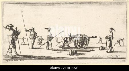 Platte 10: Ein Soldat, der eine Kanone in der Mitte auflädt, andere Soldaten mit Picks, die links und rechts stehen, von 'Truppen, Kanonen und Angriffen auf Städte' (Dessins de quelques conduites de Trupes, canons, et ataques de villes) 2012 von Stefano della Bella Stockfoto