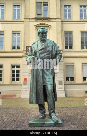 Friedrichsbau, Psychologisches Institut, Bunsendenkmal, Hauptstraße, Heidelberg, Baden-Württemberg, Deutschland Stockfoto