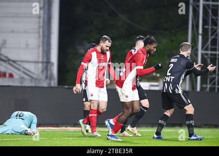 Antwerpen, Belgien. Dezember 2023. Vincent Janssen aus Antwerpen wurde während eines Croky Cup 1/8 Finalspiels zwischen Royal Antwerp FC und Sporting Charleroi am Mittwoch, den 06. Dezember 2023, in Antwerpen aufgenommen. BELGA FOTO TOM GOYVAERTS Credit: Belga Nachrichtenagentur/Alamy Live News Stockfoto