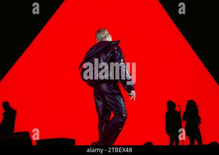 Irama & Rkomi leben im Mediolanum Forum Assago Stockfoto