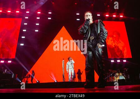 Irama & Rkomi leben im Mediolanum Forum Assago Stockfoto