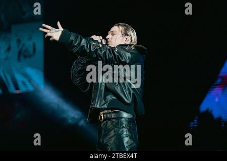 Irama & Rkomi leben im Mediolanum Forum Assago Stockfoto