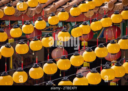 Laternen im Thean Hou Tempel, einem der größten und ältesten buddhistischen Tempel in Südostasien in Kuala Lumpur, Malaysia Stockfoto