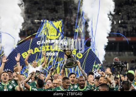 Belo Horizonte, Brasilien. Dezember 2023. Palmeiras und brasilianischer Champion im Stadion Governador Magalhães Pinto (Mineirão) in Belo Horizonte Credit: Brazil Photo Press/Alamy Live News Stockfoto