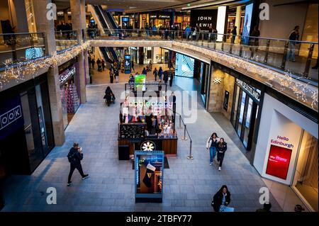 Einkaufszentrum St. James Quarter in Edinburgh, Schottland. Stockfoto
