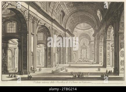 Innenansicht der St.. Petersdom im Vatikan, aus Vedute di Roma (römische Ansichten) 1972 von Giovanni Battista Piranesi Stockfoto