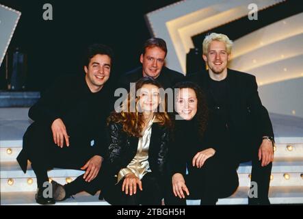 Musikgruppe Jeana, Auftritt bei der deutschen Vorentscheidung zum Eurovision Song Contest 1997. Jeana, deutsche Musikgruppe, TV-Performance, Eurovision Song Contest German Preliminary Decision, 1997. Stockfoto