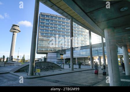 Tower, Clarion Hotel, Arlanda Airport, Stockholm, Schweden Stockfoto