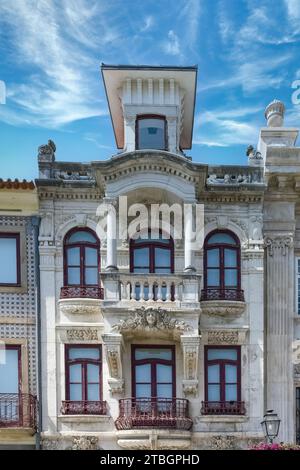 Aveiro, schöne Stadt in Portugal, alte Häuser am Kanal, im historischen Zentrum Stockfoto