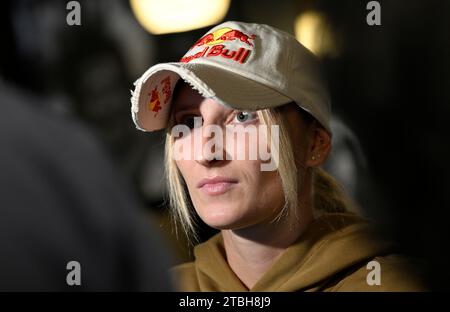 Prag, Tschechische Republik. Dezember 2023. Tschechische Tennisspielerin Marketa Vondrousova auf der Pressekonferenz in Prag, Tschechische Republik, 7. Dezember 2023. Quelle: Katerina Sulova/CTK Photo/Alamy Live News Stockfoto