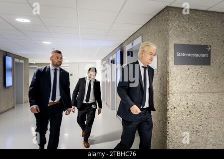 DIE HAAG - Geert Wilders (PVV) vor einem zweiten Gespräch mit dem Pfadfinder Ronald Plasterk und Parteichef Pieter Omtzigt (NSC). ANP KOEN VAN WEEL niederlande aus - belgien aus Stockfoto