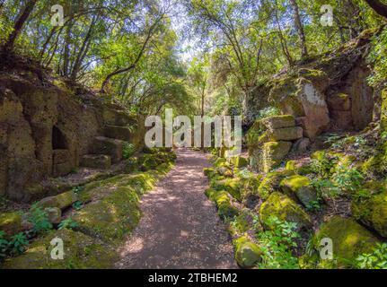 Cerveteri (Italien) - Cerveteri ist neben Rom eine der wichtigsten etruskischen Städte mit archäologischer Nekropole namens Banditaccia, Via degli Inferi Stockfoto